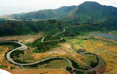 qua deo ngang